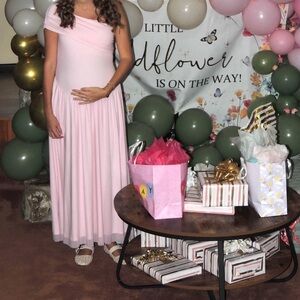 Pink maternity Dress perfect for baby shower or maternity photos
